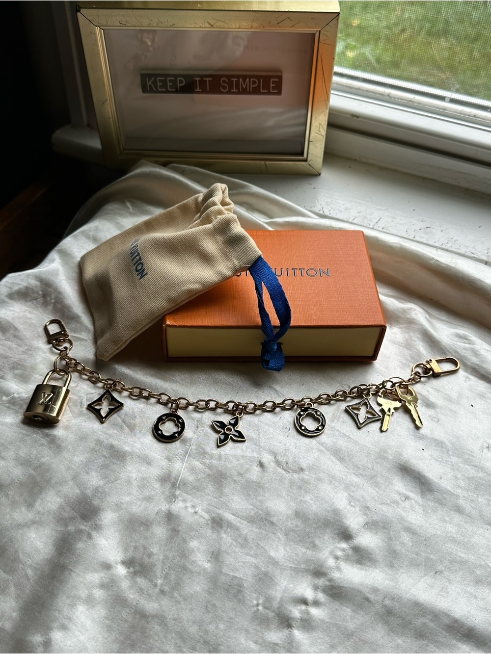Authentic Louis Vuitton Lock #315 & 2 Keys with Unbranded Bag Charm, Dusty & Box